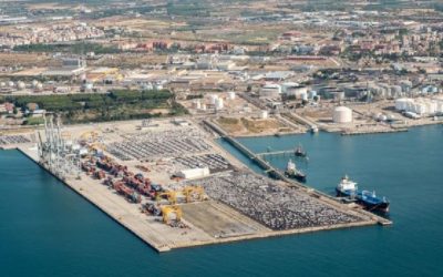 El Puerto crece un 2,6% en febrero gracias al repunte de energéticos