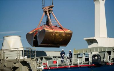 El tráfico en el Puerto pierde fuerza en abril