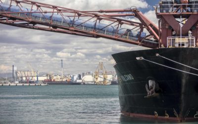 El Puerto crece un 12% en noviembre y suma 30,4 millones de toneladas este año, un 5% más
