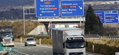 Sigue creciendo el tráfico de camiones por la autopista entre Tarragona y Barcelona
