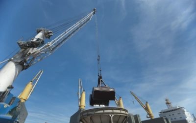 El Puerto mantiene su operativa y registra este mes 1,5 millones de toneladas