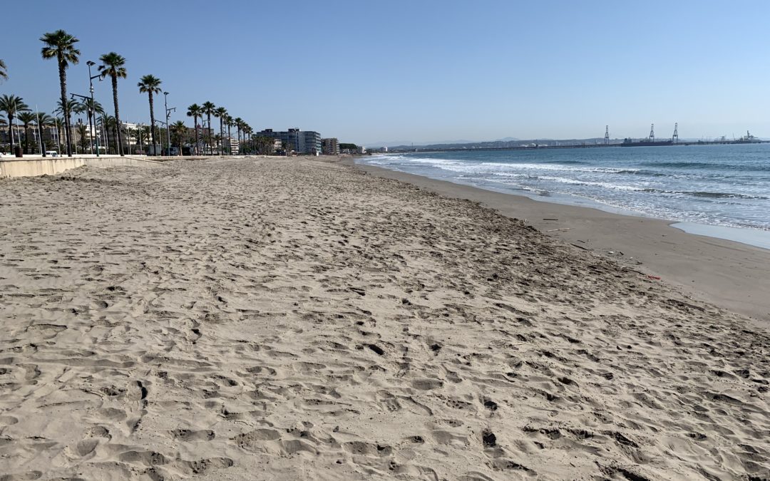 Finalizan los trabajos de regeneración de la playa de La Pineda