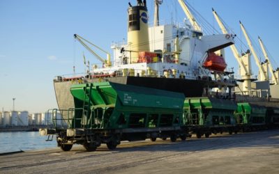 El Puerto recupera el transporte ferroviario de cereal con Lleida
