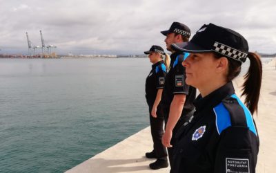 Nuevo uniforme de la Policía Portuaria