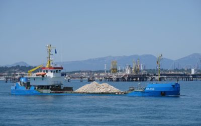 Tras 645 mil toneladas trasportadas, finaliza la operativa de material rocoso para el muelle Balears