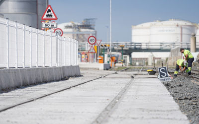 Finalizan las obras de mejora de las vías de tren del muelle de Castilla