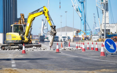 El Port mejora el firme en diferentes puntos de sus instalaciones
