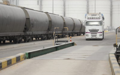 El Port crece un 20% en enero tras sumar casi tres millones de toneladas