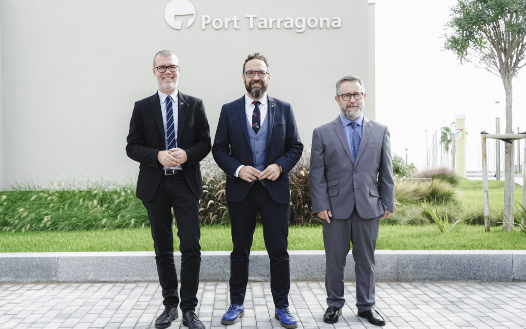Garreta: “Hago míos los grandes retos económicos y empresariales que tiene planteados el Port”