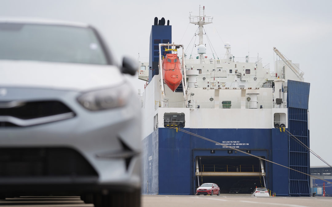 Tarragona y Pasajes, los puertos mejor valorados por la industria de automoción