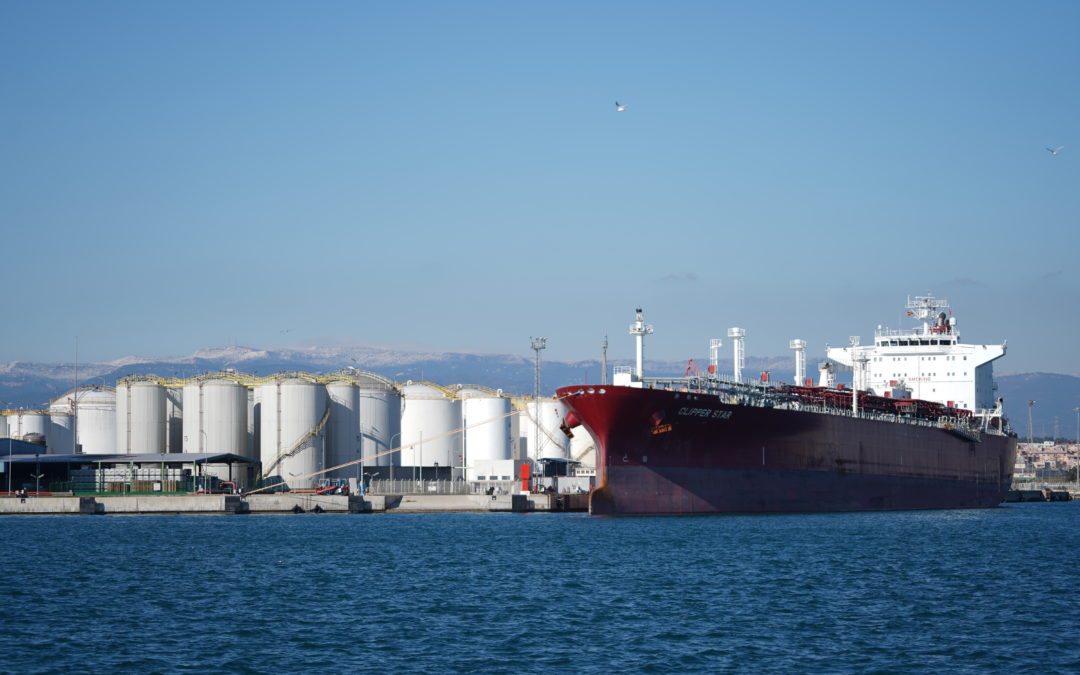 El Port aumenta sus ventas y resultado en 2022 pese a disminuir su volumen de tráficos un 5%