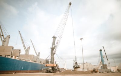 Los problemas en la estiba y el incremento de importaciones de agroalimentario pueden provocar nuevos desvíos de buques a otros puertos