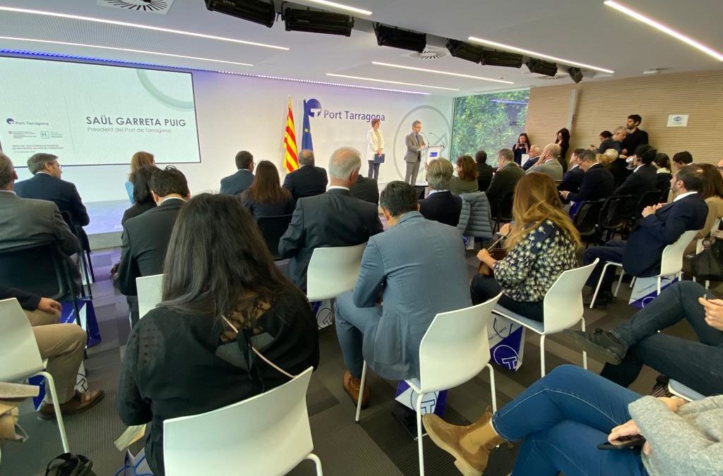 El Port acoge un encuentro del cuerpo consular agregado  de Barcelona para presentar la Vall de l’Hidrogen de Catalunya