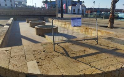 El Port vacía las fuentes del Serrallo y del Moll de Costa