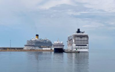 El Port recibe tres cruceros simultáneamente