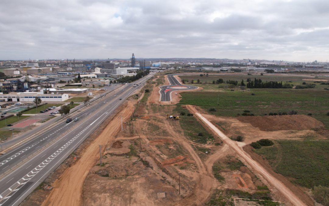 Prosiguen las obras perimetrales de urbanización de la ZAL