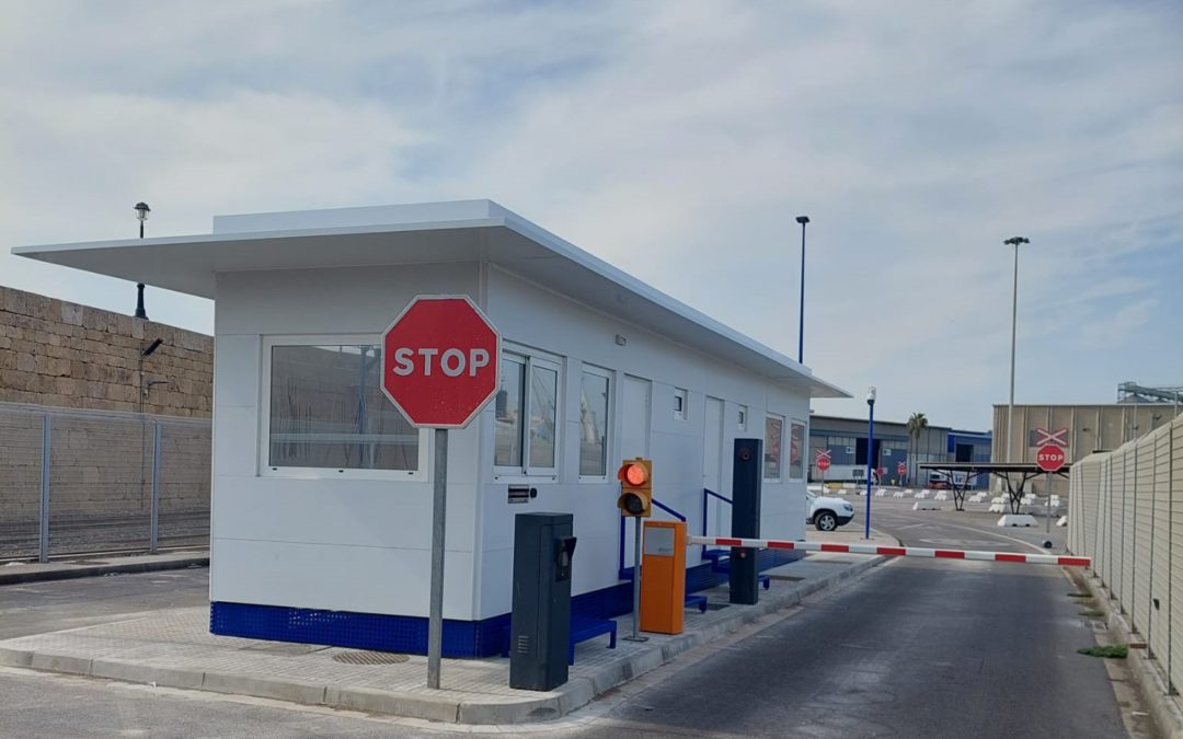 Reabierto el acceso del muelle de Llevant