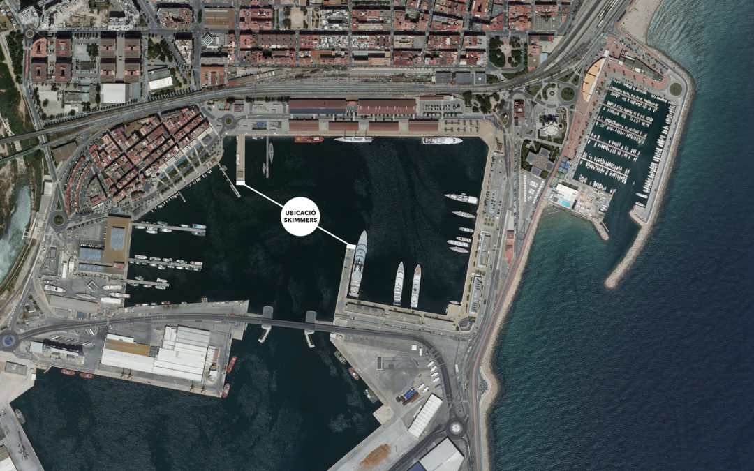 El Port licita la compra de dos skimmers para la limpieza de la lámina de agua