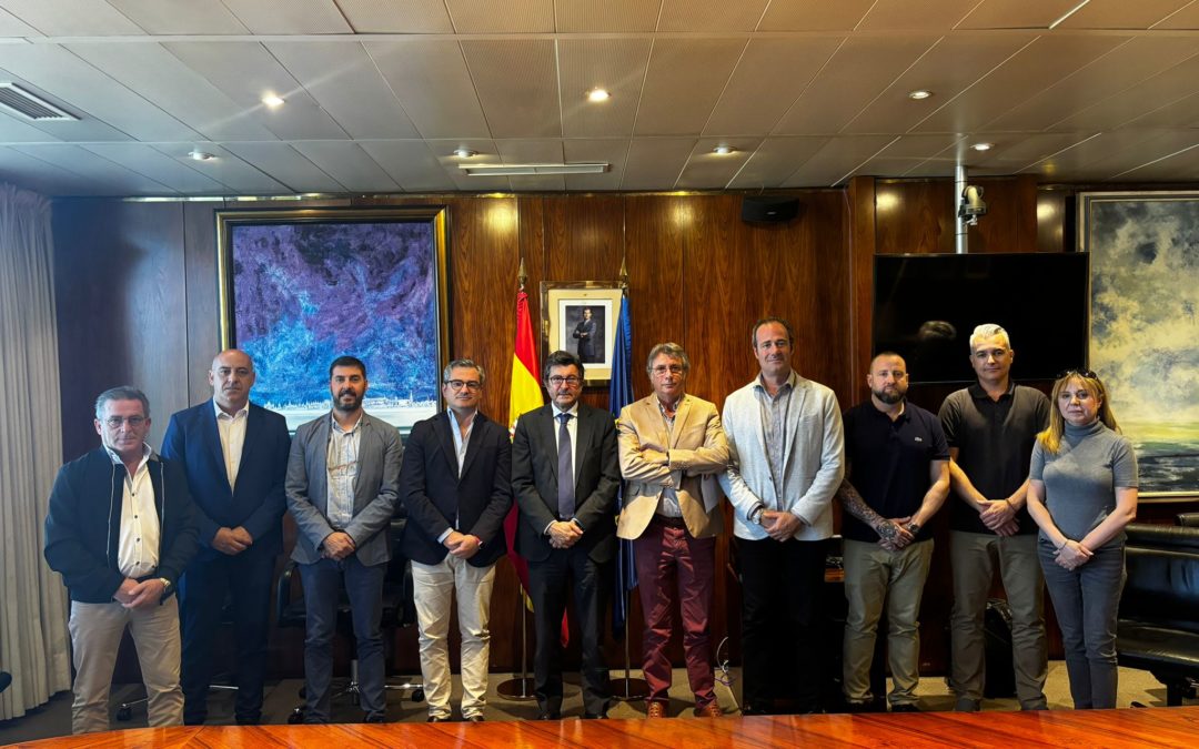 FENATPORT presenta su documento de medidas para la mejora del transporte portuario al presidente de Puertos del Estado
