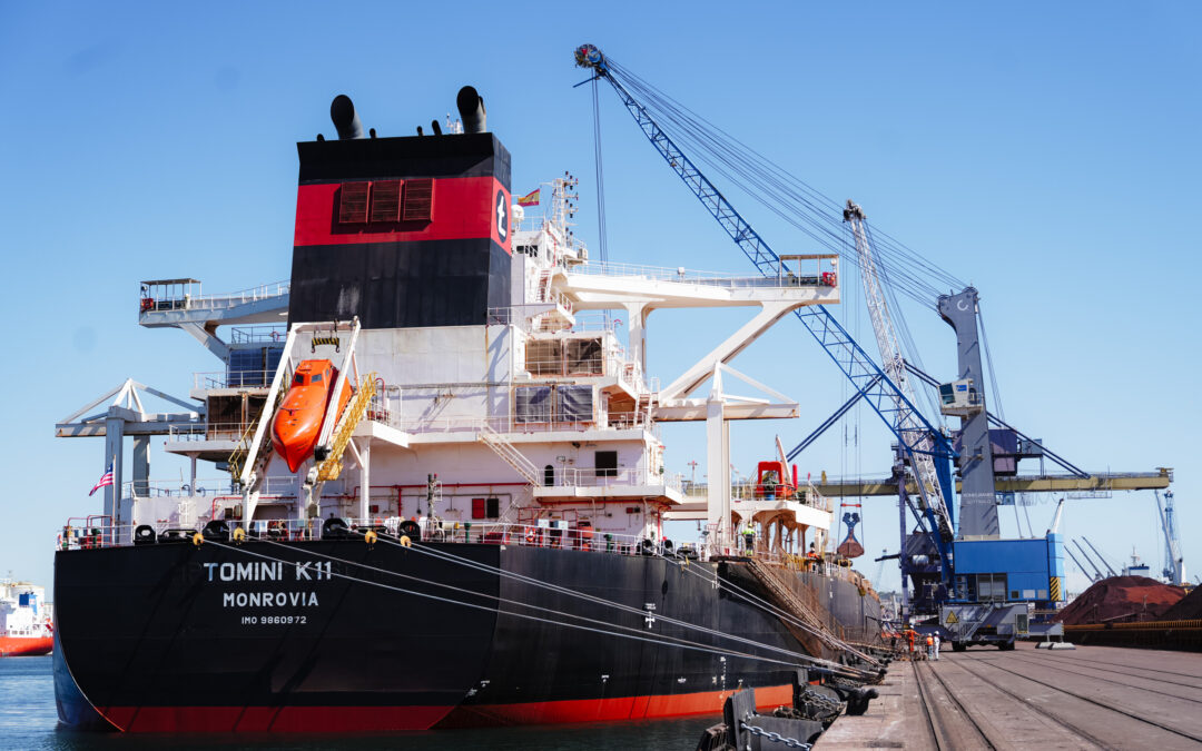 Récord histórico de descarga en aguas interiores del Port de Tarragona