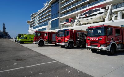 Simulacro de emergencia en un crucero