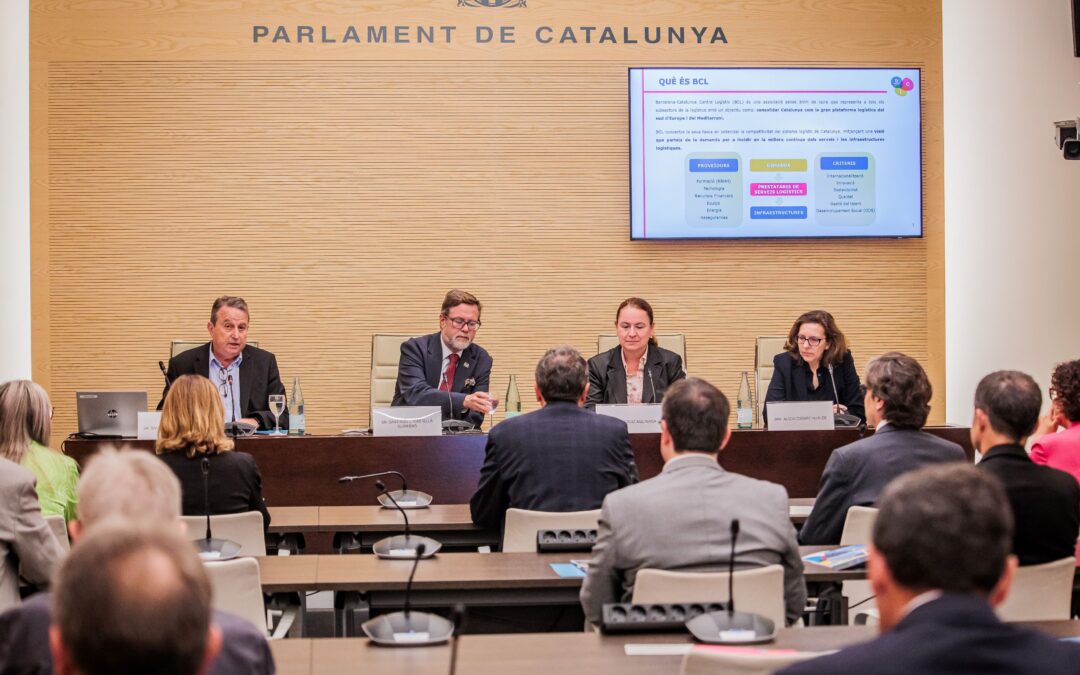 El Grupo de Trabajo de Logística Lleida/Tarragona se presenta en el Parlament para reforzar el liderazgo logístico de Cataluña